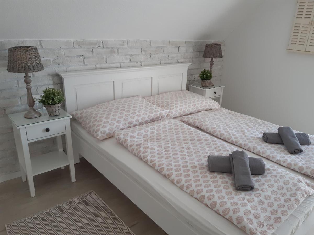 Apartman Soos -- Only For Relaxation, Not For Party! シオーフォク エクステリア 写真